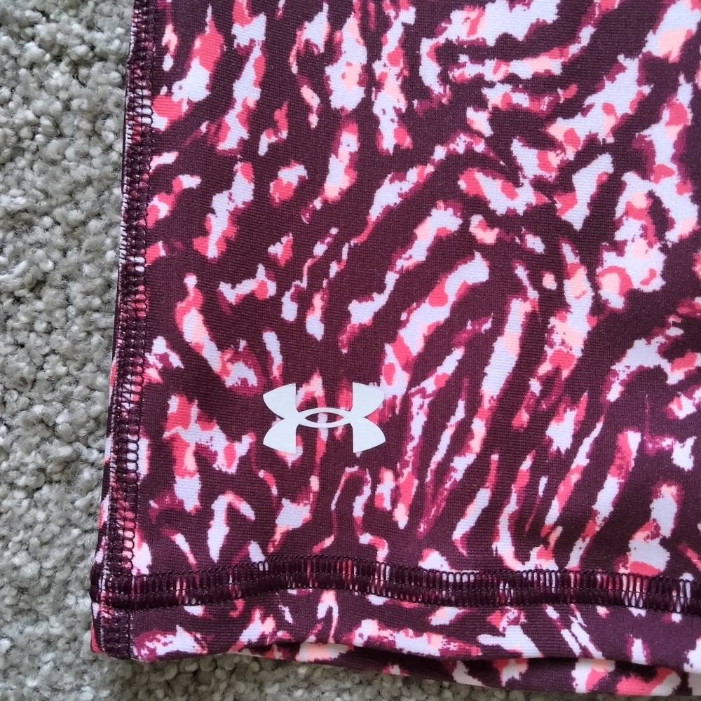 NWT XS UA AOP Active Gym Bike Shorts - Picture 5 of 8